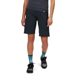 Navaeh Novelty Short + Essential Liner - Women's -Patagonia Shop BKPOLDOT