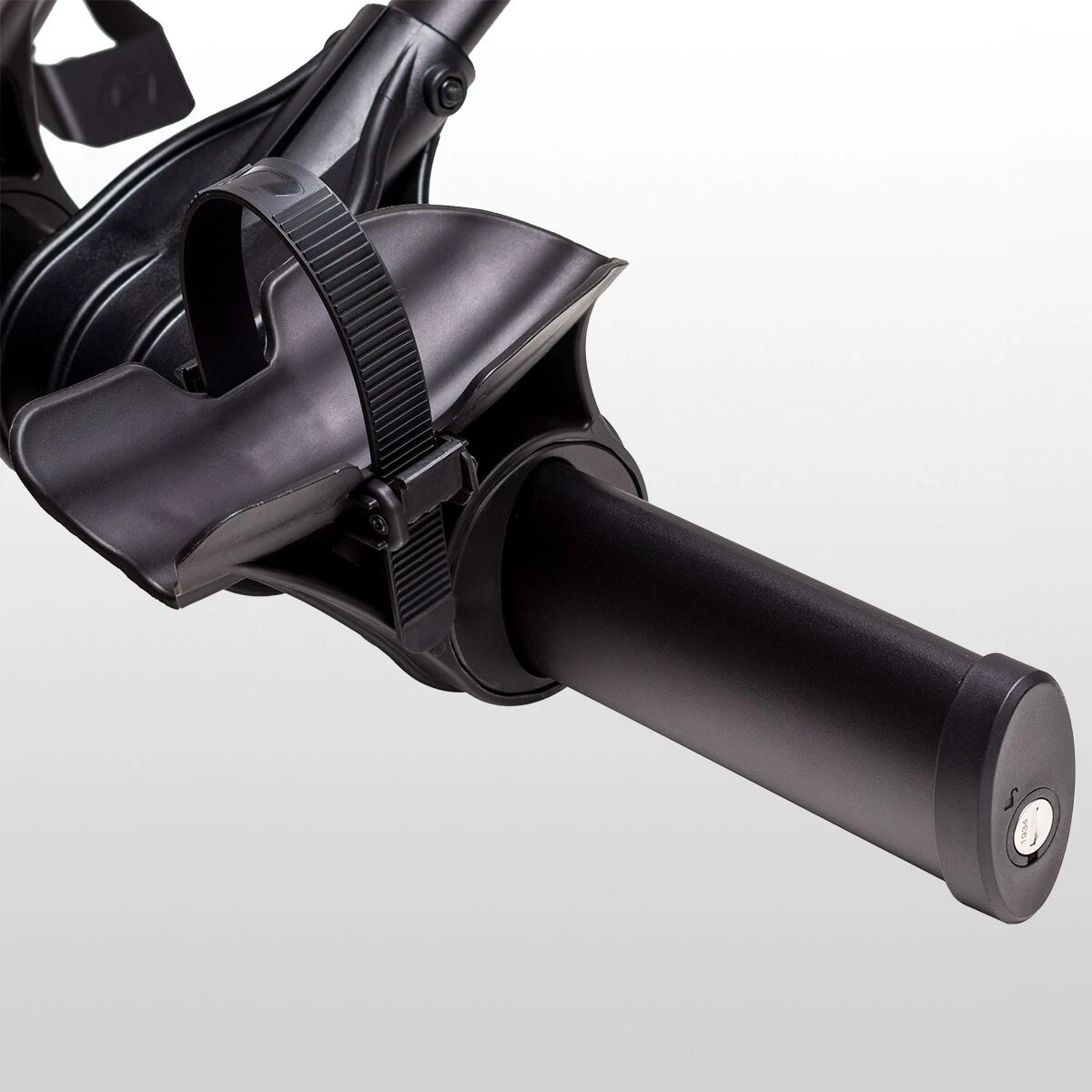 Kuat Transfer V2 3 Bike Hitch Rack 8 Kuat Transfer V2 3 Bike Hitch Rack - Image 6