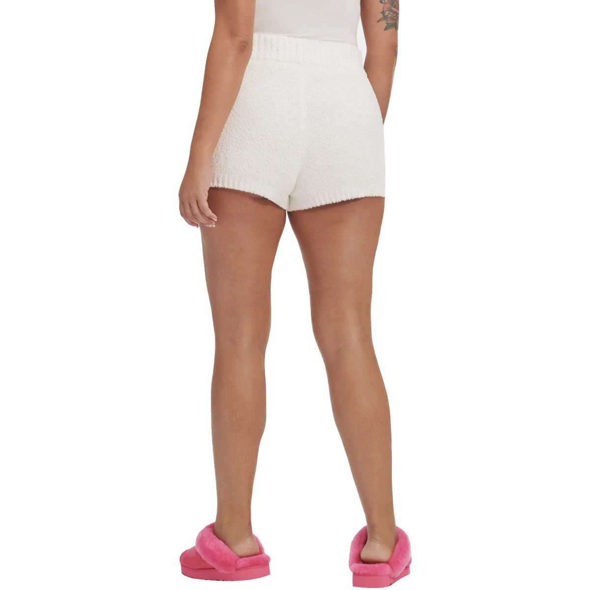 Ugg Finola Short - Women's 5 Ugg Finola Short - Women's - Image 3