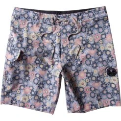 Vissla Farout 18.5in Boardshort - Men's 7 Vissla Farout 18.5in Boardshort - Men's -Patagonia Shop DARDEN