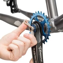 Park Tool Self-Extracting Crank Cap Tool 7 Park Tool Self-Extracting Crank Cap Tool -Patagonia Shop ONECOL D2 12